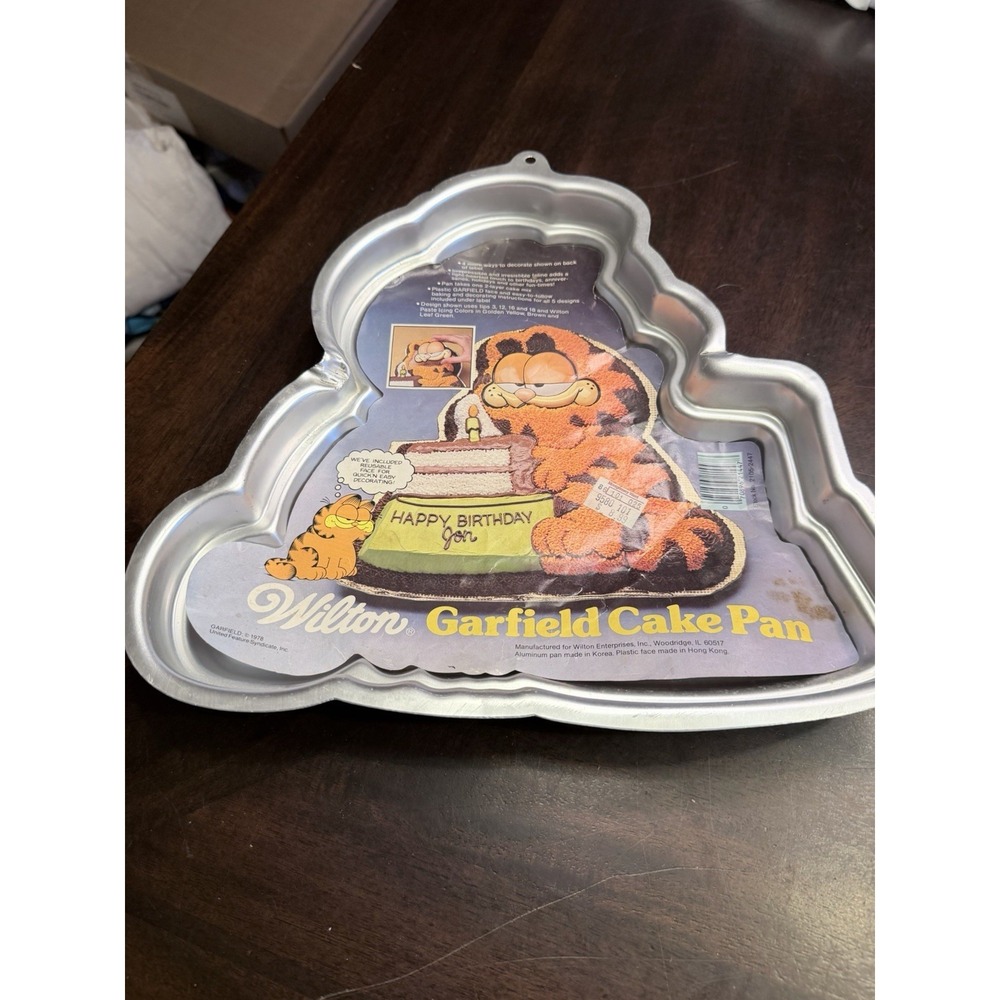 Vintage Wilton Garfield Cake Pan Mold 2105-2447